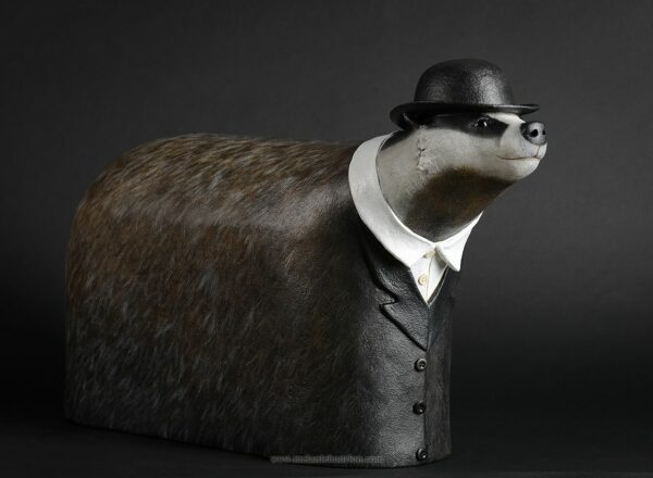 Blaireau chapeau- Sculpture en papier de Mélanie Bourlon - 38 Le Avenières - Isère - Rhône-Alpes - France - Photo : Anthony Cottarel