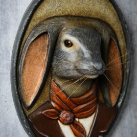 Lapin ovale- Sculpture en papier de Mélanie Bourlon - 38 Le Avenières - Isère - Rhône-Alpes - France - Photo : Anthony Cottarel
