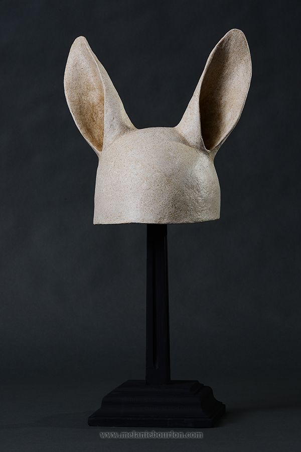 Bonnet blanc d'Âne | Animaux | Sculpture en papier mâché | Mélanie Bourlon