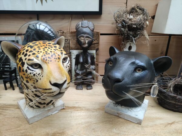 Couple de jaguars - Sculpture en papier mâché de Mélanie Bourlon - Isère, France, bestiaire