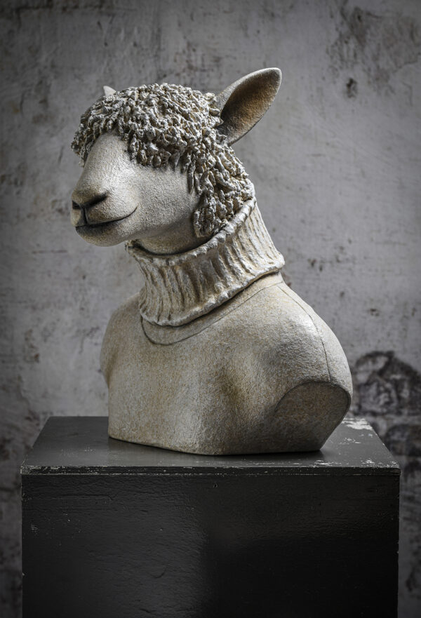 Mouton sculpture papier mâché pour Saint-Junien - par Mélanie Bourlon 5
