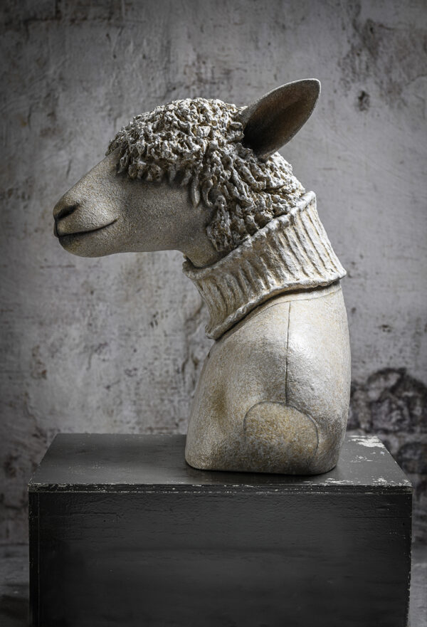 Mouton sculpture papier mâché pour Saint-Junien - par Mélanie Bourlon 5