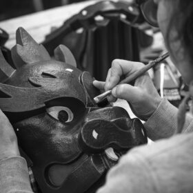 Melanie Bourlon masque de dragons