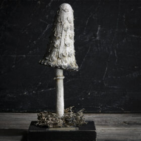 Mélanie Bourlon coprin chevelu en papier mâché