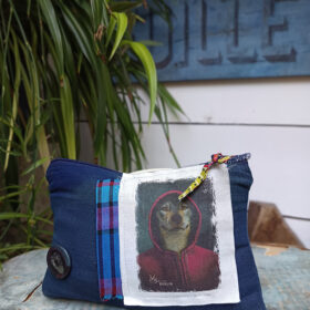 Trousse bleu sombre- loup- T034-S melanie bourlon