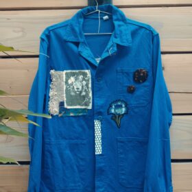 veste bleue dalmatienne -V010 melanie bourlon papier mâché